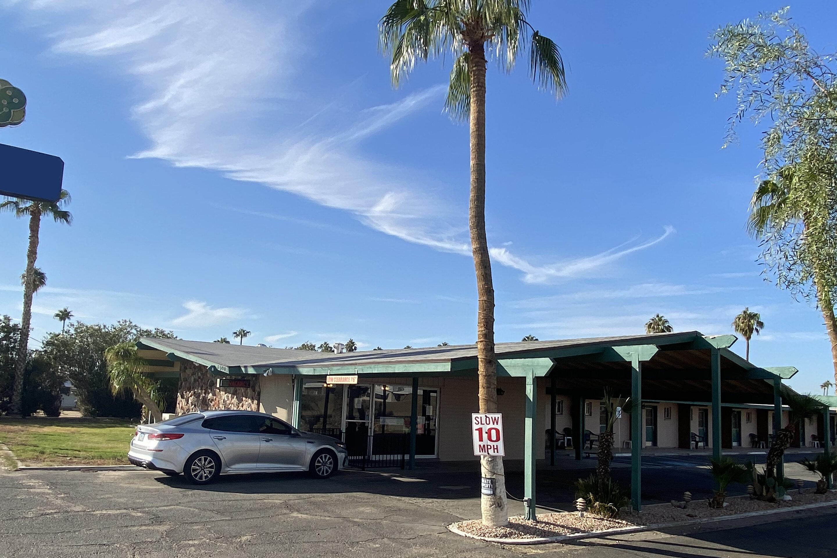 Oyo Az Desert Grove Hotel Yuma