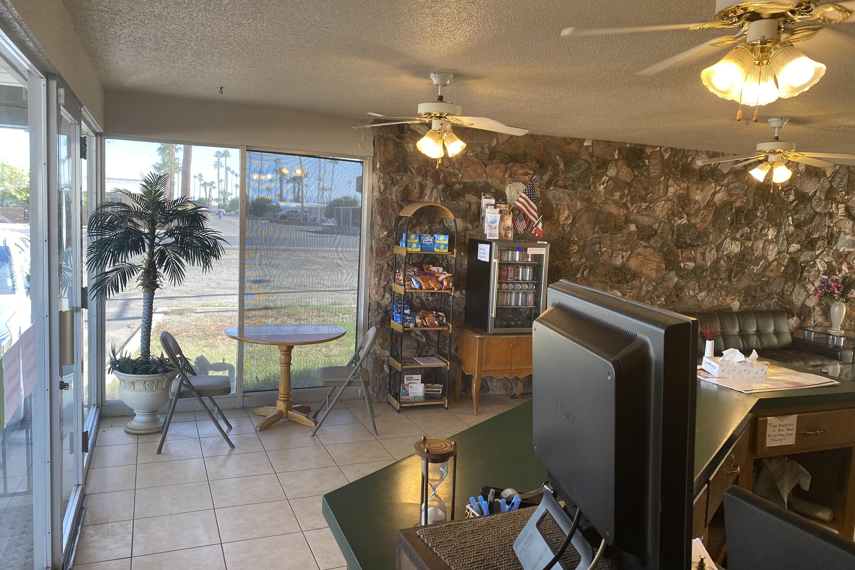 Hotel Oyo Az Desert Grove